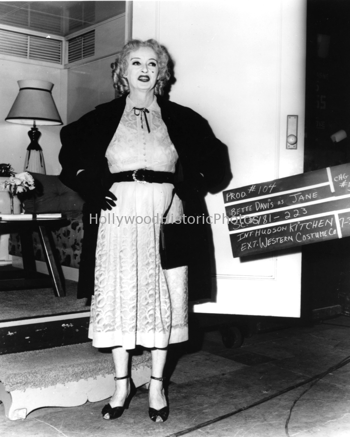 Bette Davis 1962 Baby Jane wardrobe test.jpg